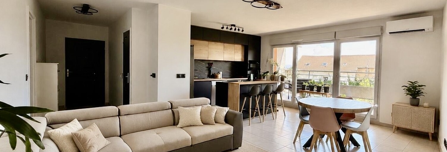 Appartement 4 Pièces 88 m² à vendre à Cessy (01170)