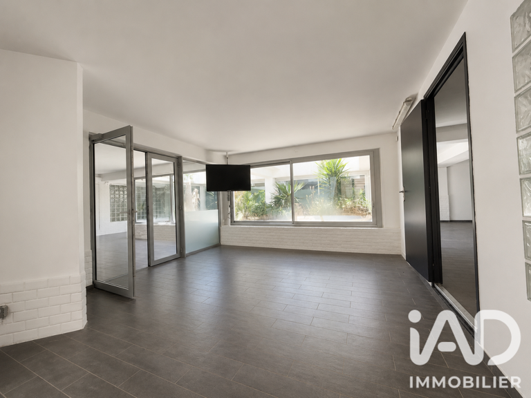 Vente Boutique/Local commercial 435 m&sup2; — photo 1