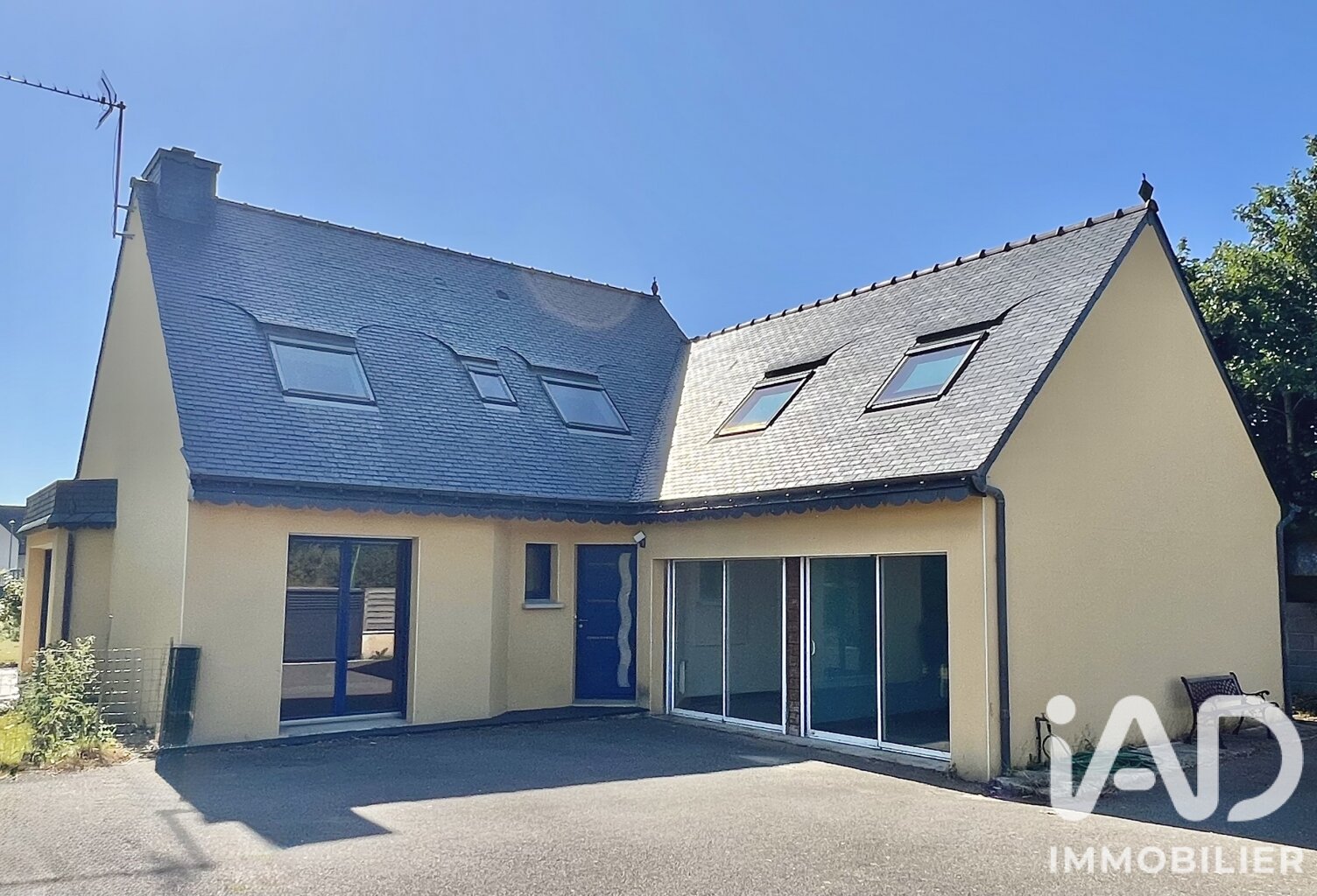 Vente Maison/villa 8 pièces — photo 1