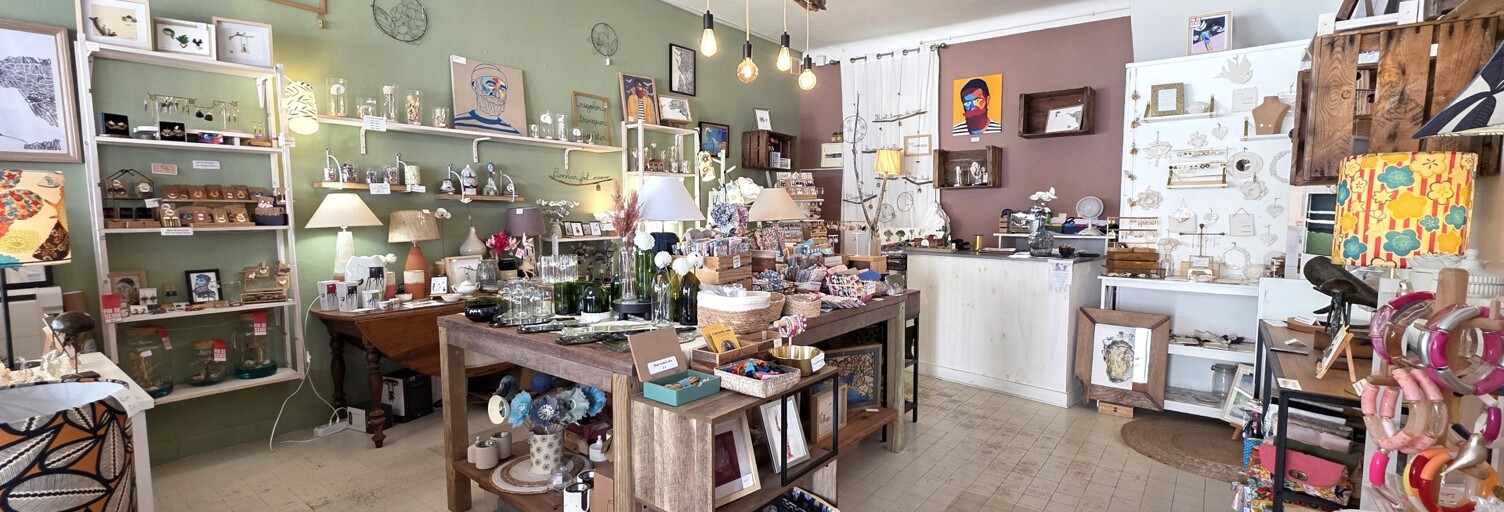 Commerce  33 m² à vendre à Fouras (17450)