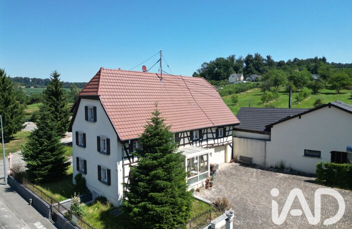 Vente Maison/villa 7 pièces — photo 2