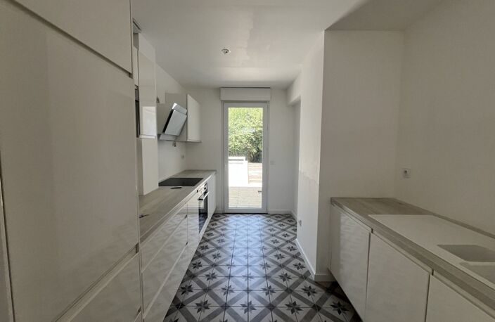 Maison de ville de 5 pièces principales — photo 3
