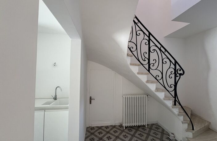 Maison de ville de 5 pièces principales — photo 4