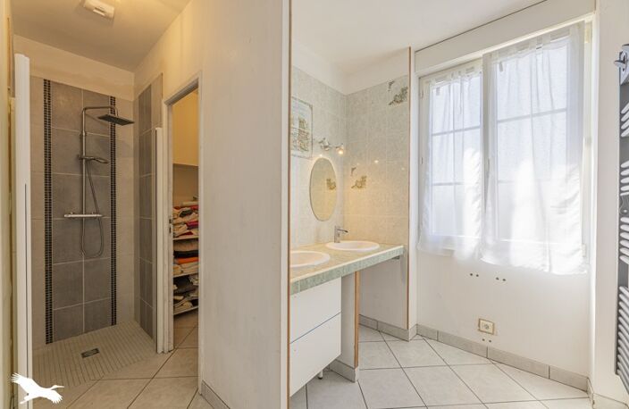 Vente maison 6 pièces 121 m² Noyant-de-Touraine (37800) — photo 4