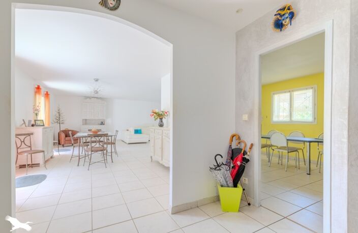 Vente maison 5 pièces 140 m² Bassens (33530) — photo 4