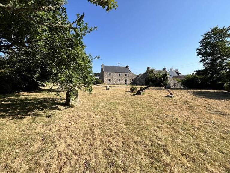 Maison en pierre de 6 pièces principales — photo 1