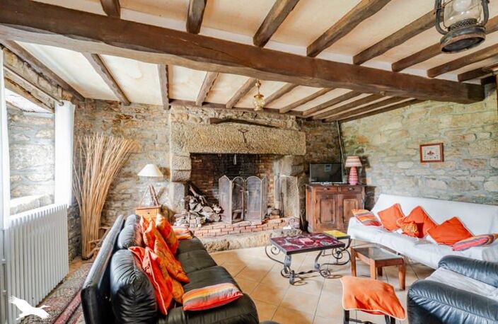 Maison en pierre de 6 pièces principales — photo 3