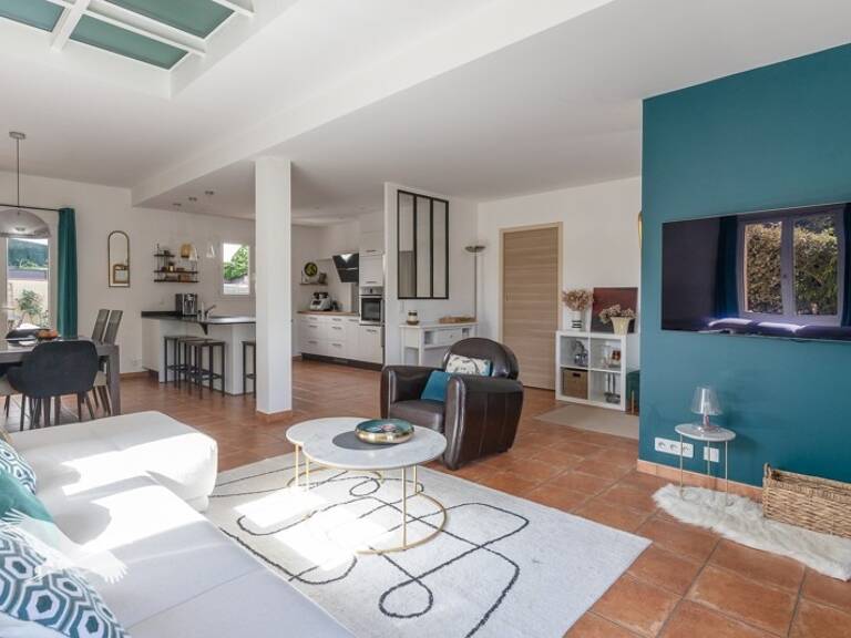 Villa de 6 pièces principales — photo 1