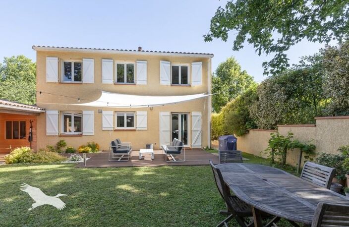 Villa de 6 pièces principales — photo 4