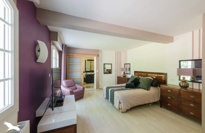 Contemporaine de 8 pièces principales — photo 5