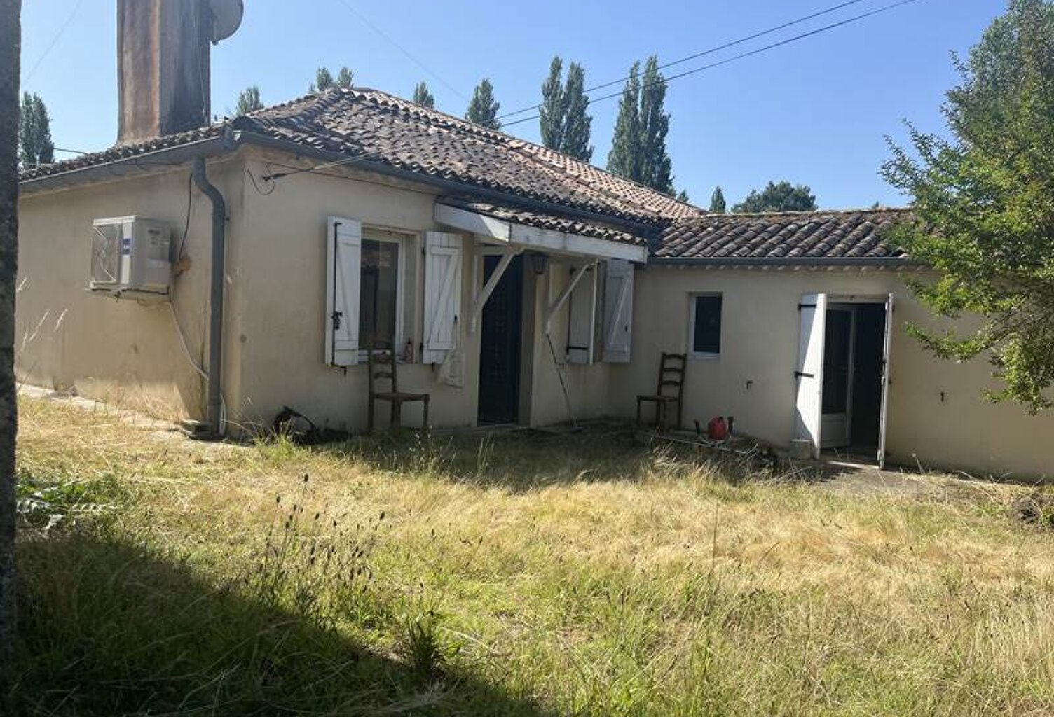 Maison en pierre de 3 pièces principales — photo 1