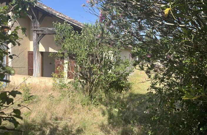 Maison en pierre de 3 pièces principales — photo 3