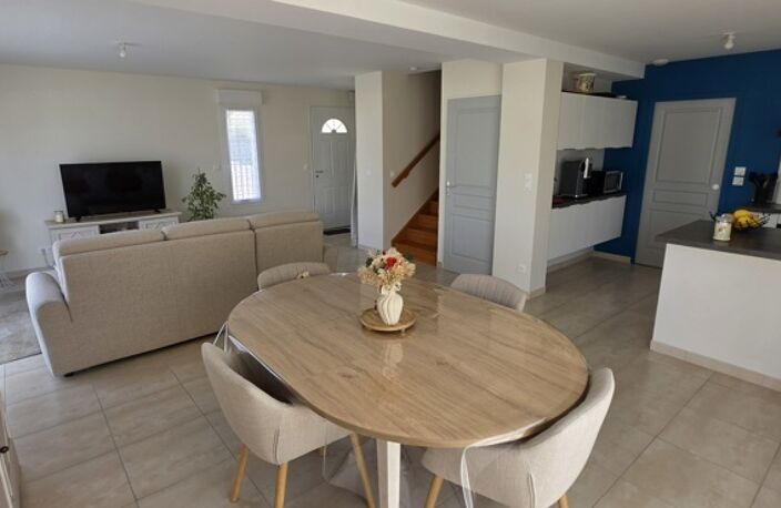 Contemporaine de 4 pièces principales — photo 4