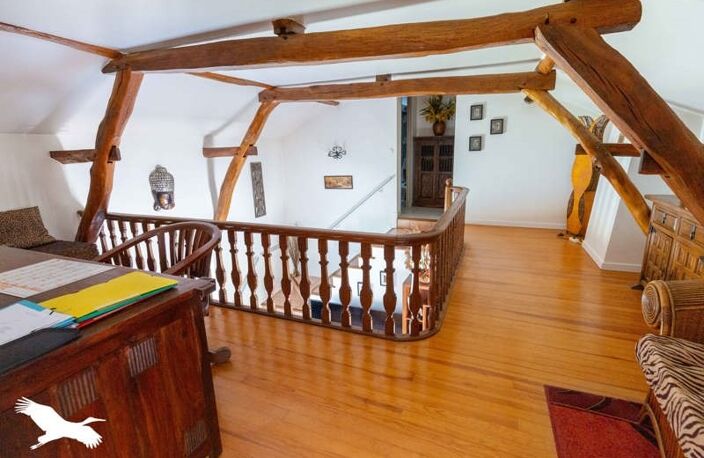 Maison art déco de 6 pièces principales — photo 3
