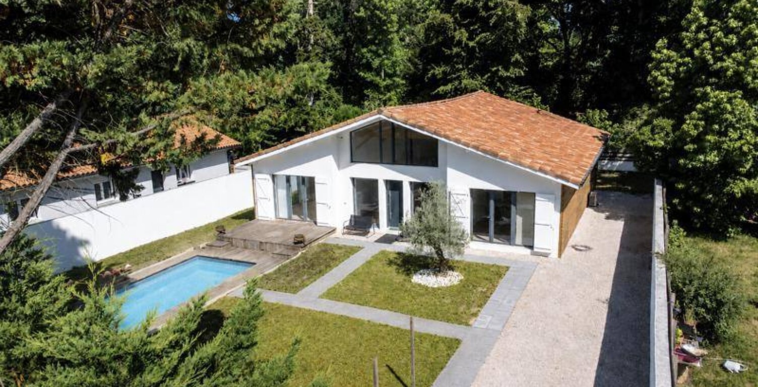 Contemporaine de 5 pièces principales — photo 1