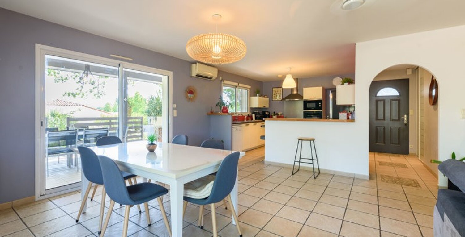 Vente maison 5 pièces 121 m² Cère (40090) — photo 1