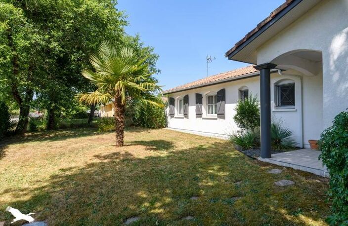Vente maison 5 pièces 121 m² Cère (40090) — photo 2