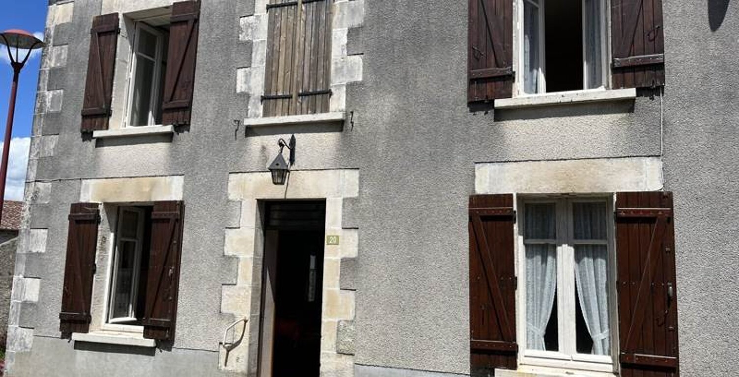 Maison de bourg de 4 pièces principales — photo 1