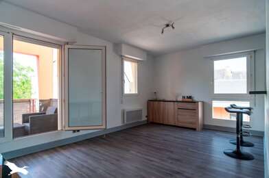 Appartement 5 pièces 254880 €