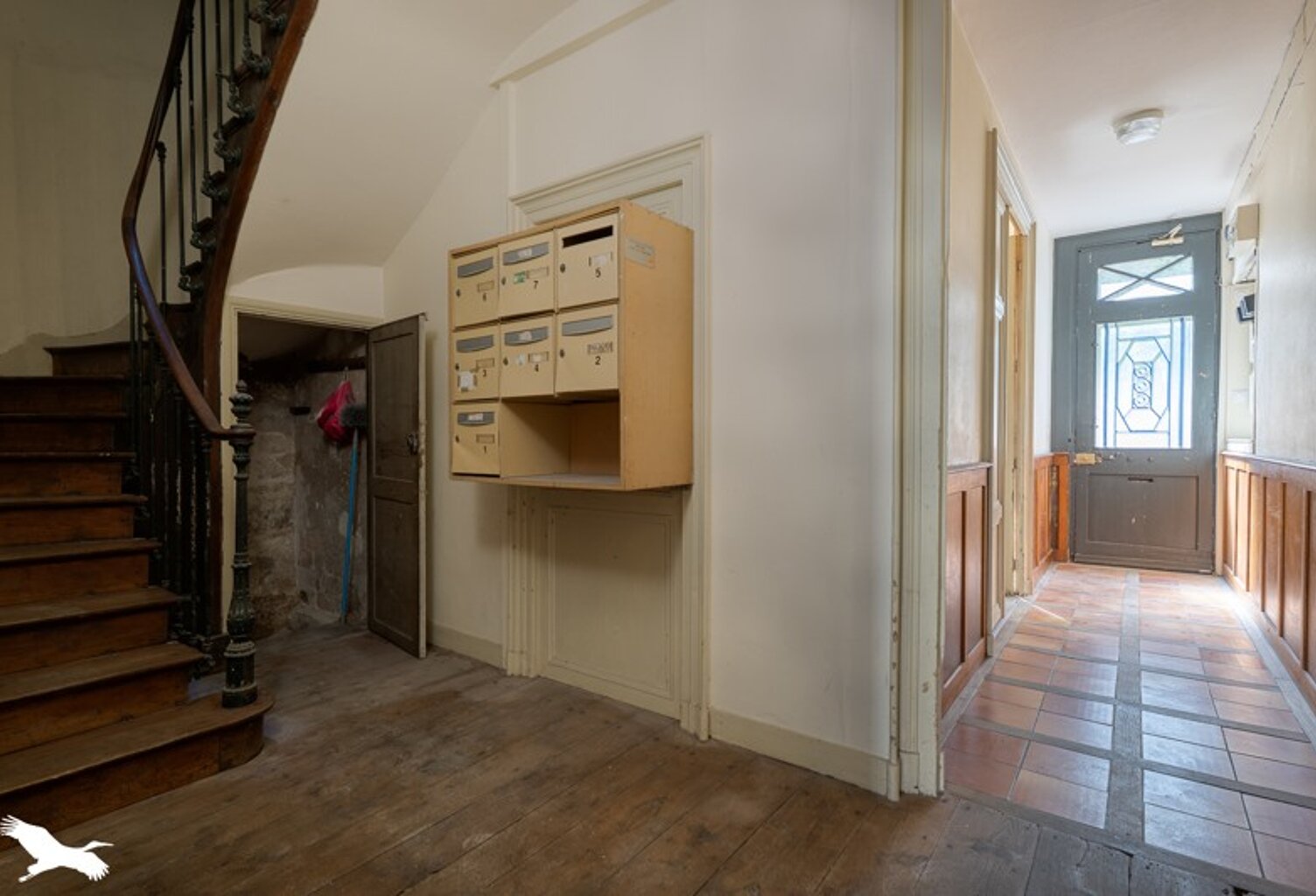 Vente immeuble   Saintes (17100) — photo 1