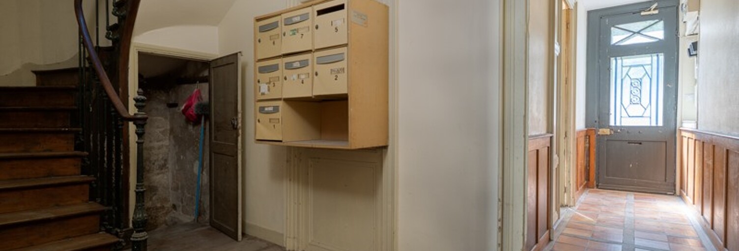 Immeuble   m² à vendre à Saintes (17100)