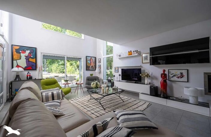 Vente maison 7 pièces 205 m² Mehun-sur-Yèvre (18500) — photo 2