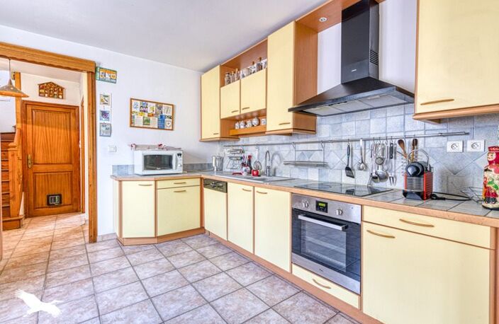 Maison de bourg de 6 pièces principales — photo 2
