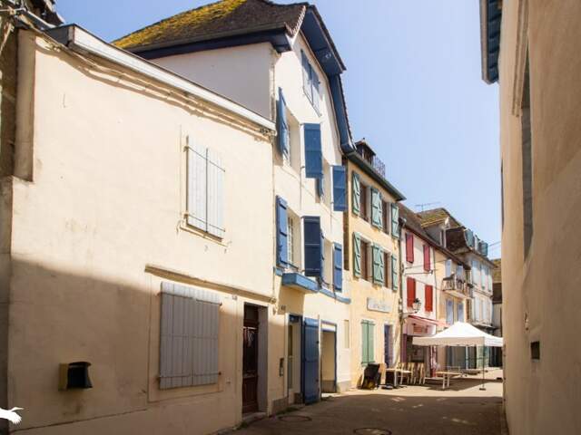 Maison de ville de 4 pièces principales — photo du bien