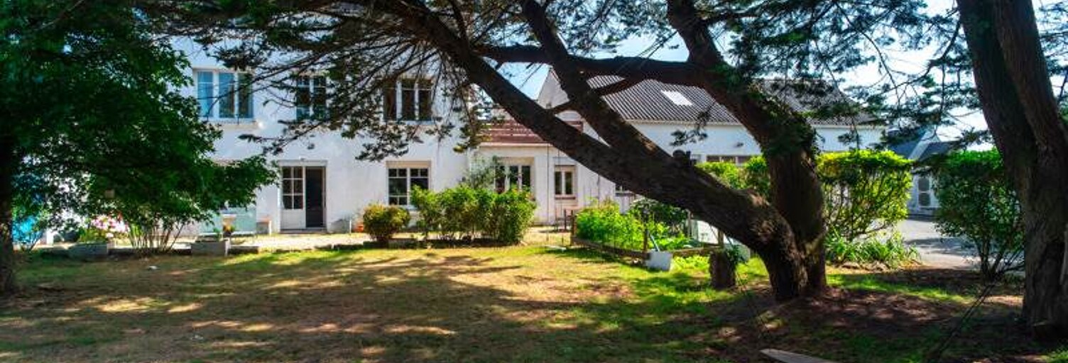 Maison 9 Pièces 215 m² à vendre à Treffiagat (29730)