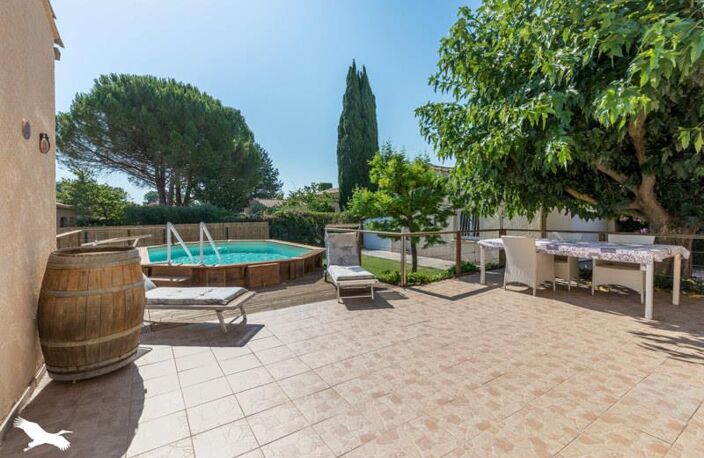 Villa de 6 pièces principales — photo 2