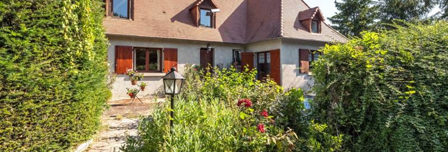 Maison 7 Pièces 183 m² à vendre à Saint-Pierre-de-Chignac (24330)