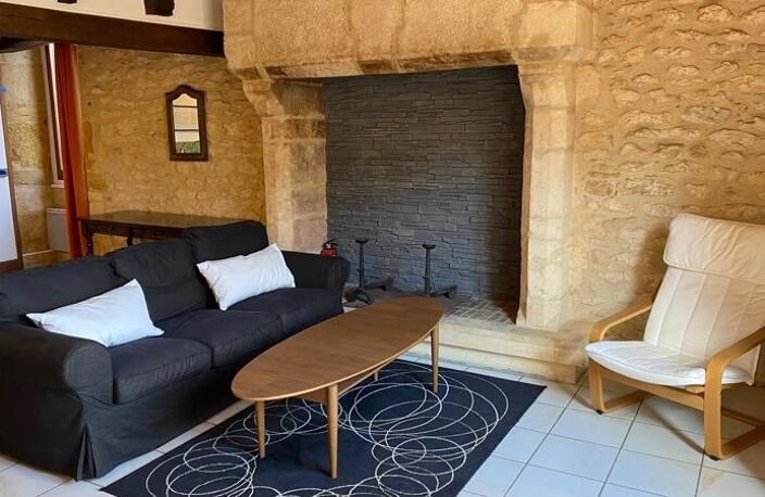 Maison en pierre de 3 pièces principales — photo 5