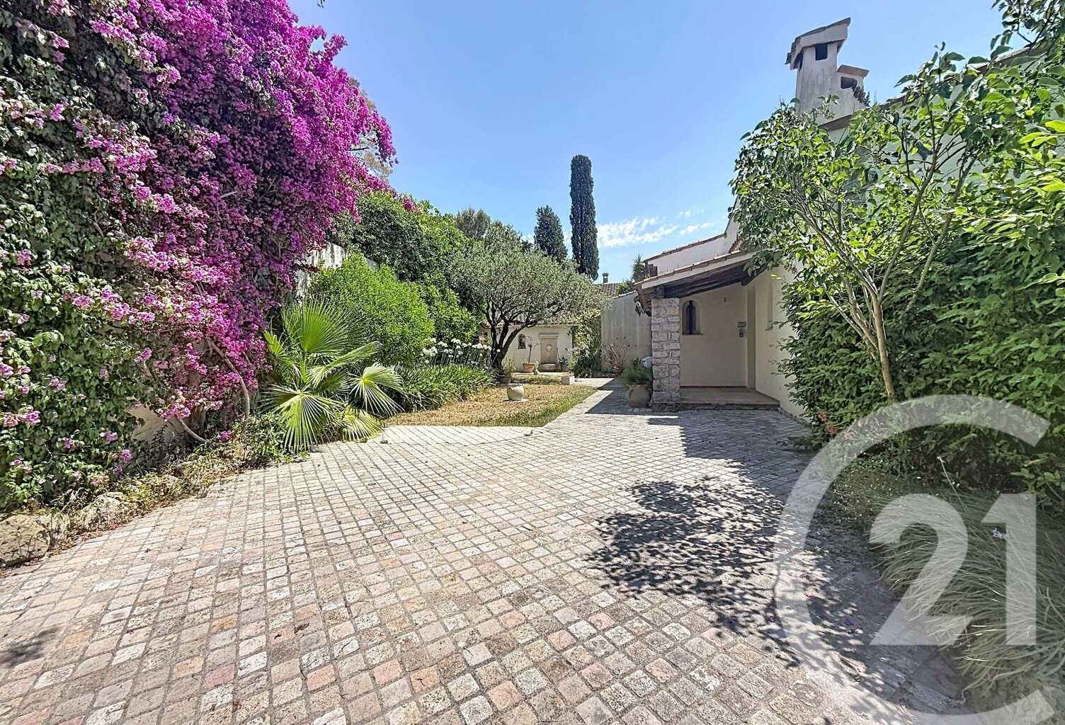 Vente maison 5 pièces 161 m² Mougins (06250) — photo 1