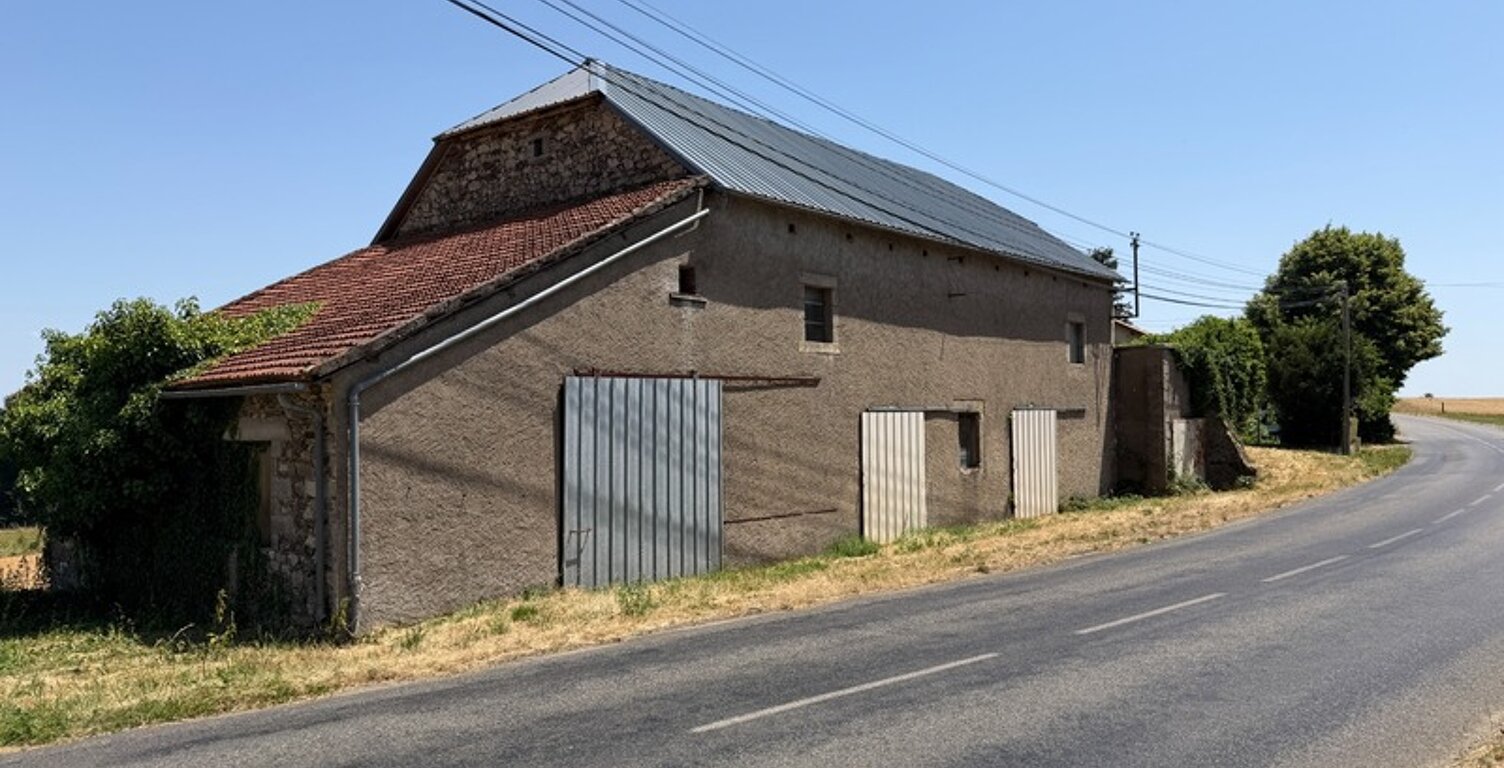 GRANGE A REHABILITER 200 M2 — photo 1