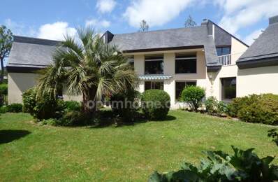 Vaste maison 220 m2 avec beau terrain — photo du bien
