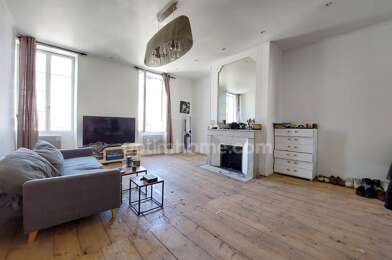Immeuble  536700 €