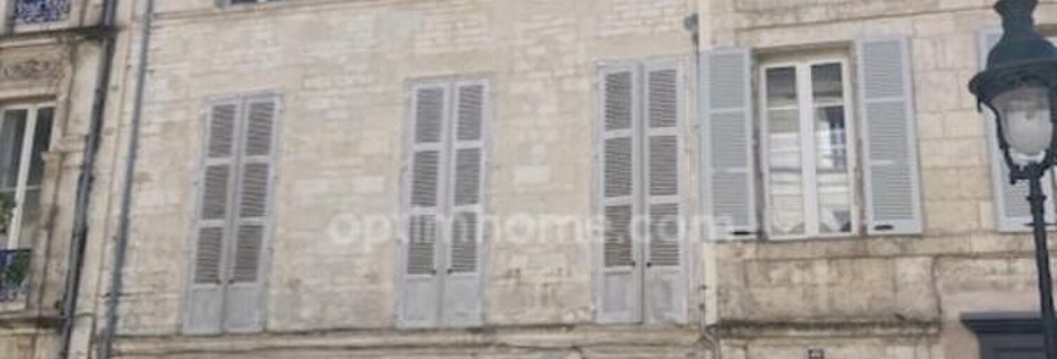 Immeuble  264 m² à vendre à Rochefort (17300)