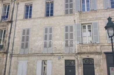 Immeuble  536700 €