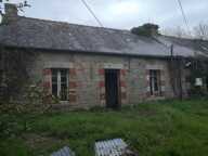 Proche du Château et de l’Étang de Corlay , ensemble en pierre de 200 m² sur 3.35 hectares — photo 2