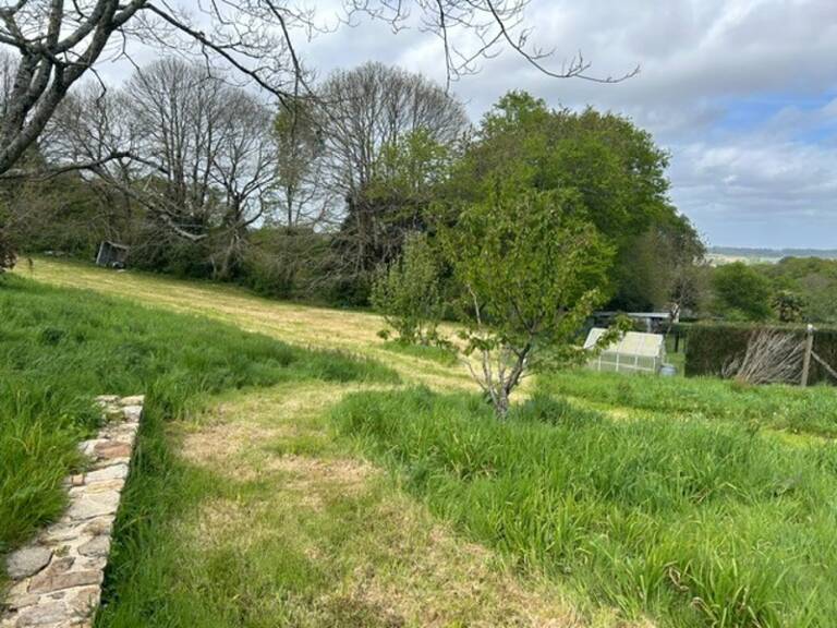 TERRAIN DE 2850 m² BOURG DE GRAND CHAMP (56) — photo 1