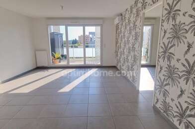 Appartement 4 pièces 275000 €