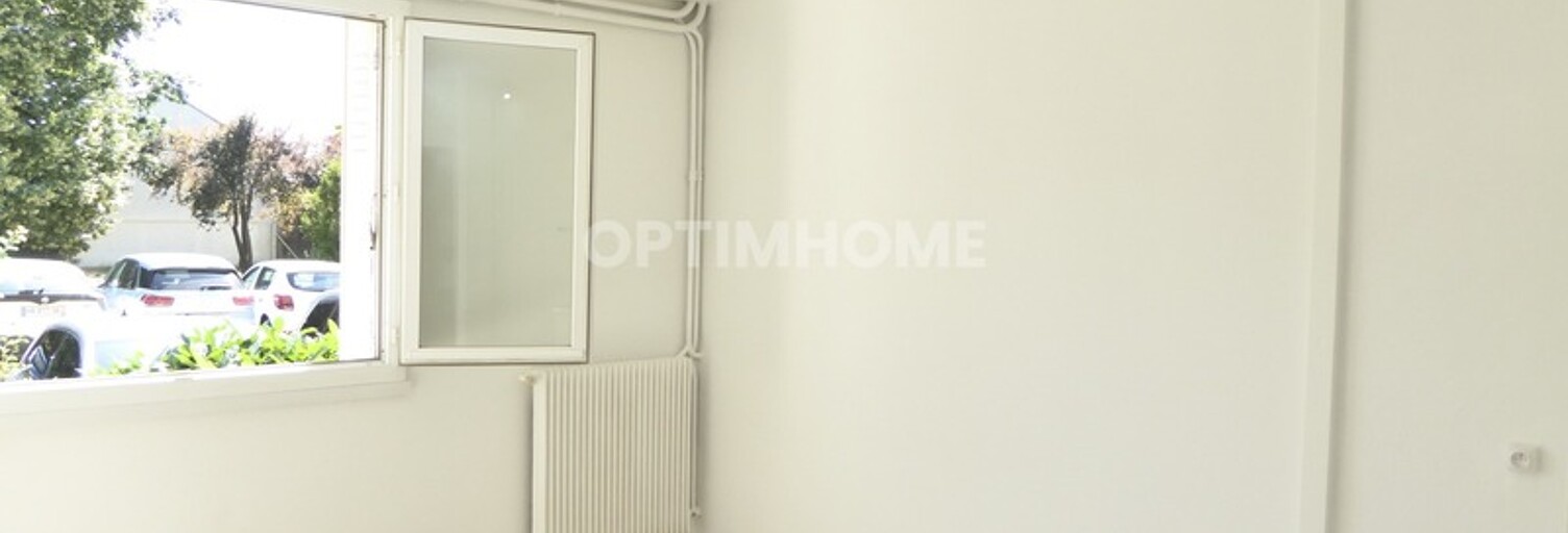 Appartement 1 Pièce 26 m² à vendre à Bruyères-le-Châtel (91680)