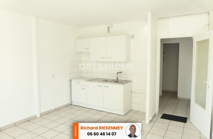 Studio en RDC avec parking BRUYERES LE CHATEL (91) — photo 4
