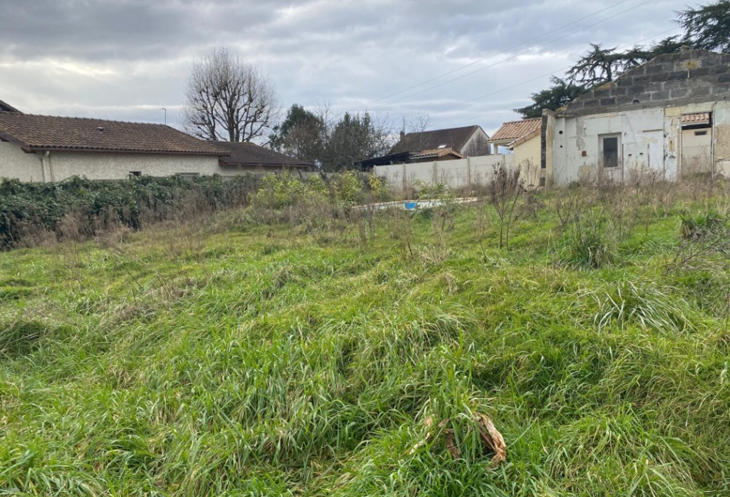 Terrain à bâtir à Cursan (33670) — photo 1