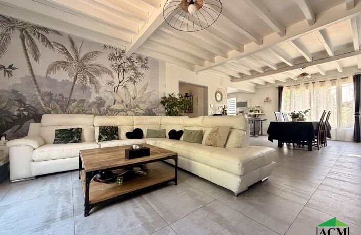 Vente maison 6 pièces 177 m² Méry-sur-Oise (95540) — photo 2