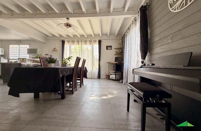 Vente maison 6 pièces 177 m² Méry-sur-Oise (95540) — photo 3