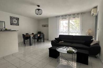 Appartement 3 pièces 730 €
