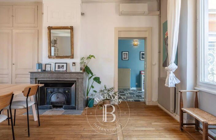 Lyon 3ème - Appartement esprit Maison de 137,8 m²  - 5 Chambres - Jardin avec piscine — photo 5