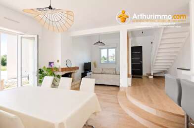 Maison 5 pièces 298200 €