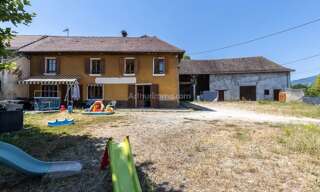 Maison 7 Pièces 200 m² à vendre à Chazey-Bons (01300)